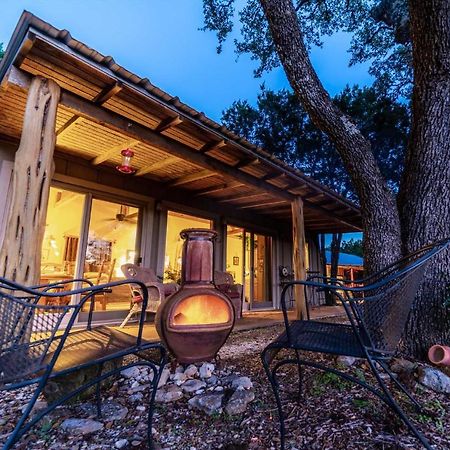 Отель Casitas At Madrona Ranch - Casita Pipe Creek Экстерьер фото